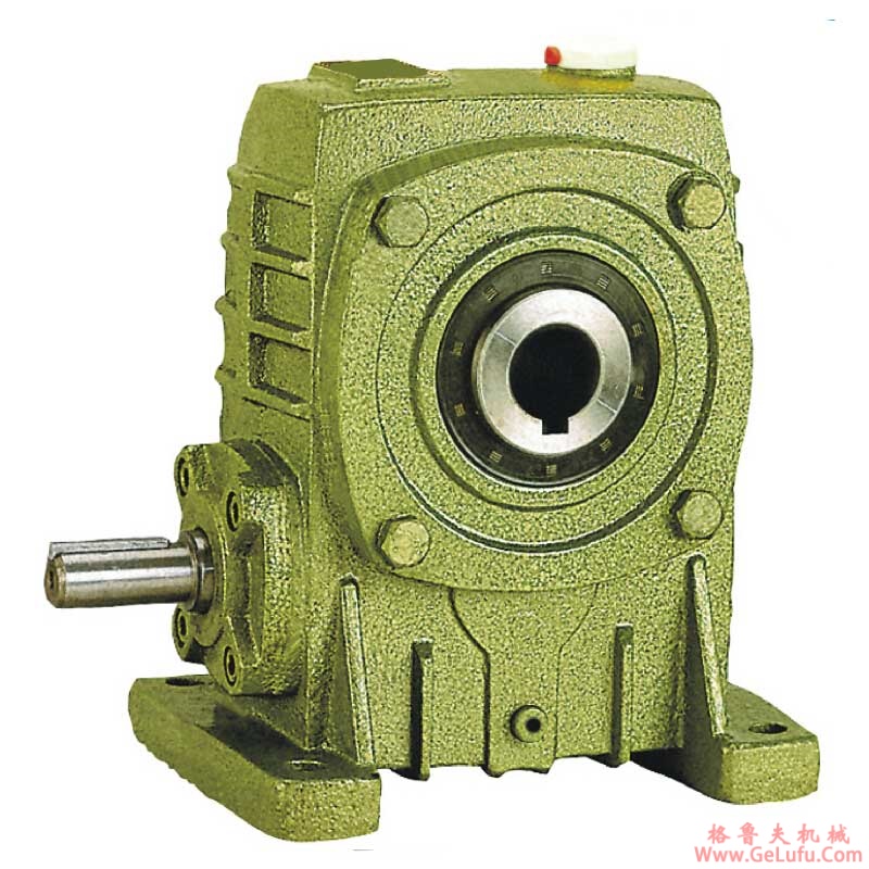 Y系列中型高压三相异步电动机外形及安装尺寸（H355～630mm）