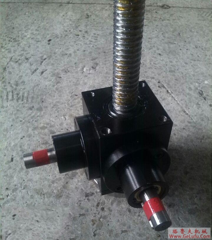 H4.H型平行轴齿轮箱四级传动卧式安装