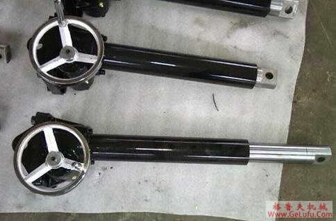 EFG、EFGS皮碗型橡胶高弹性联轴机主要尺寸