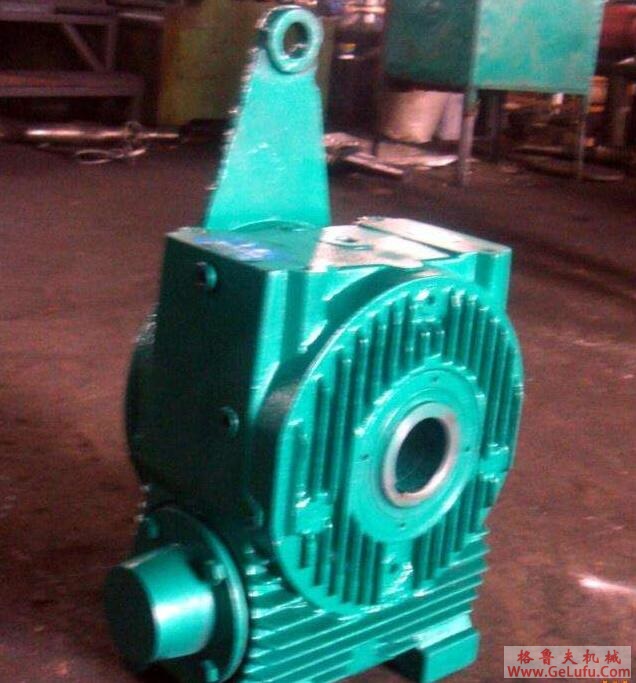 拉紧装置用减速机主要技术参数(图1)