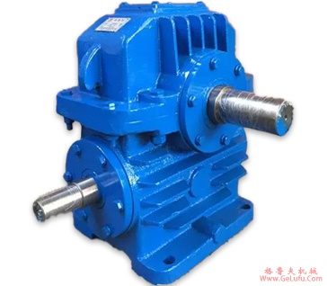 BK..S100、BK..S112、BK..S132、BK..S140、BK..S180、BK..S212、BK..S265、BK..S315、BK..S375、BK..S450、系列螺旋锥齿轮减速机