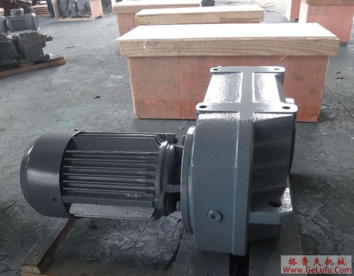 DR系列斜齿硬齿面减速机安装尺寸（DR31-101）