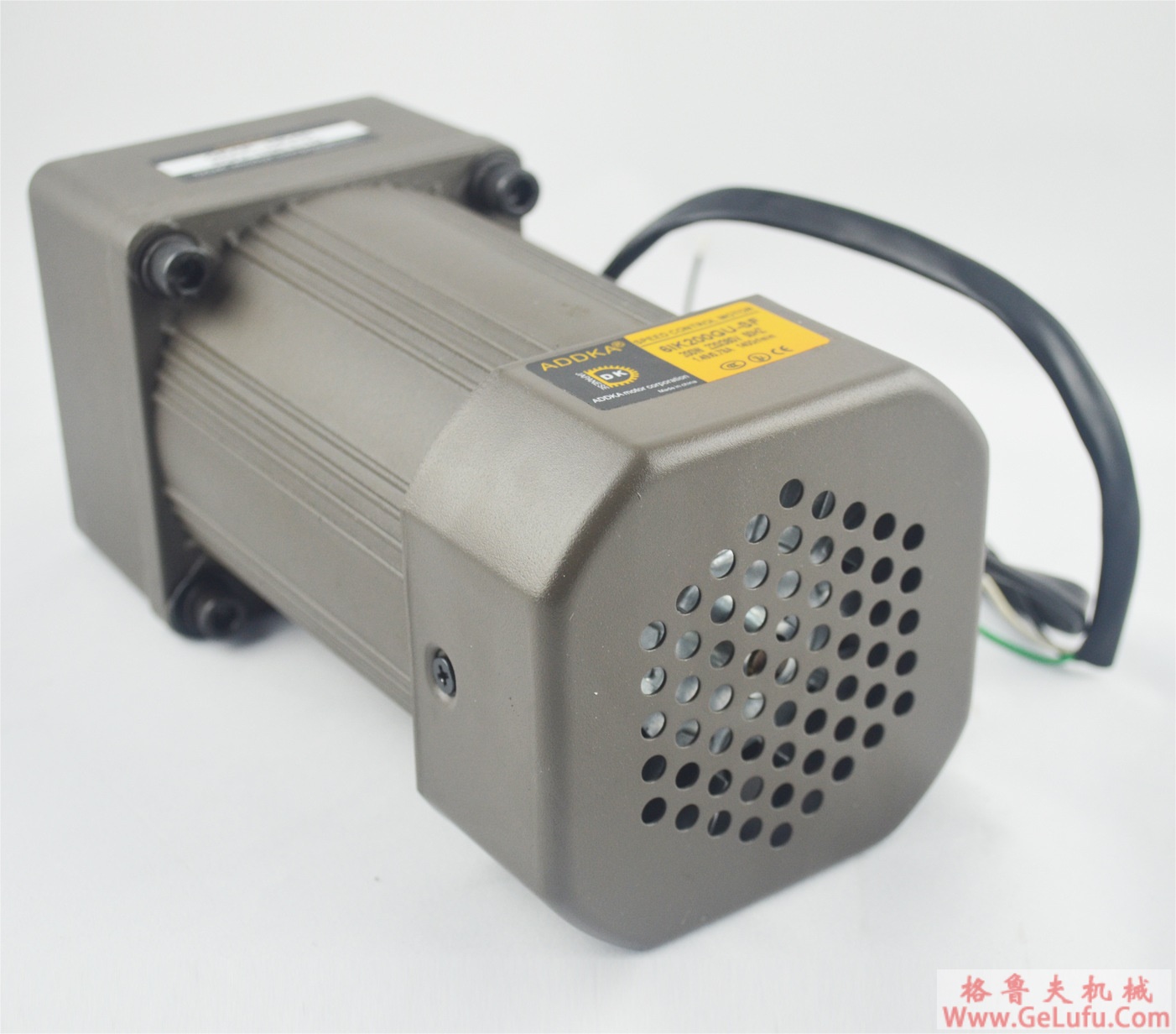 P系列平行轴斜齿轮减速机选型参数表（功率18.5KW)