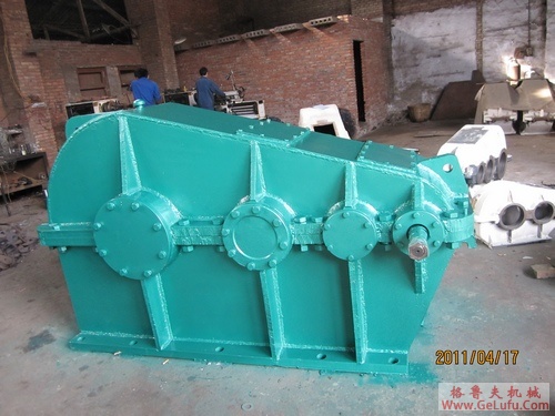 C系列斜齿轮减速机选型表(0.75kW)