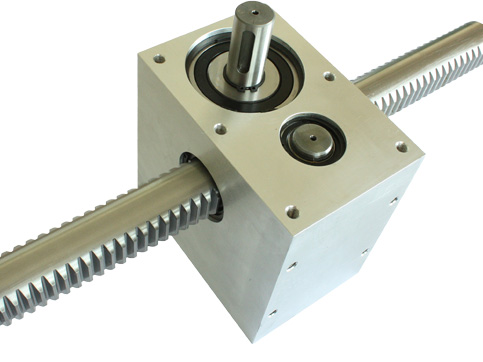 **K、R、S、F减速机使用手册：操作维护两不误**(图1)