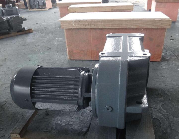 齿轮减速机机油多久换一次