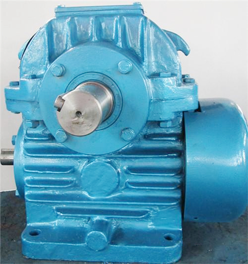 减速机 齿轮油多久换一次