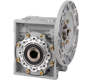 力士乐减速机齿轮油更换周期多久