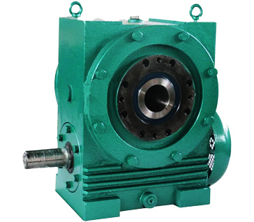 工业用减速机齿轮油多久换一次